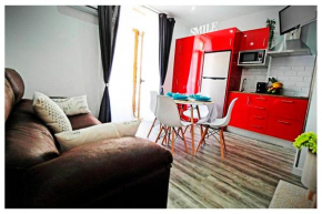Lovely Small City Center Apt @ 3 mns to the Beach